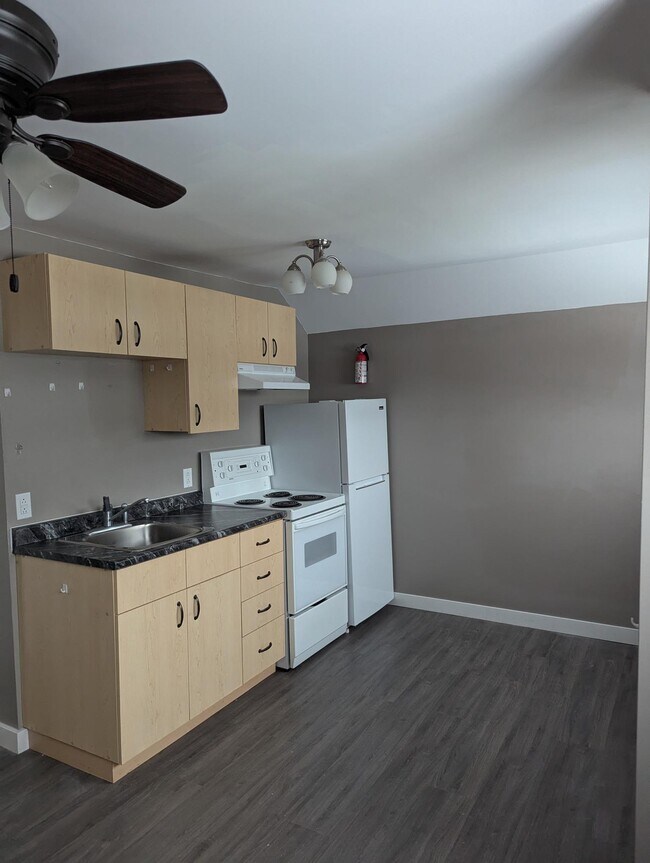 Photo - 1 Bedroom Upper Unit – $1,199/month + 50% ... Unit B (Upper)