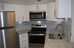 Photo - 3950 Atrium Dr