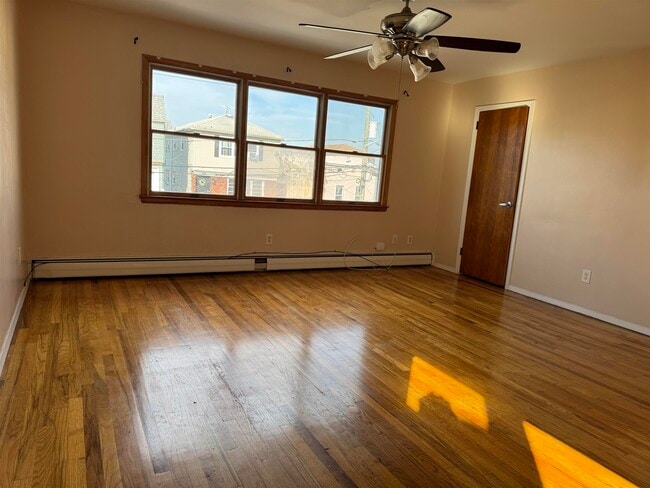 Photo - 108 Evergreen St Unit 2