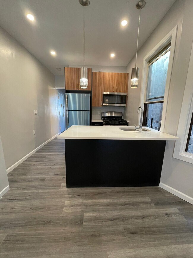 486 Mercer St 3R - 488 Mercer St Unidad 1L