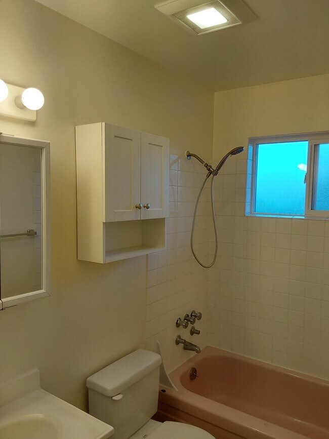 Photo - Shorewood Terrace