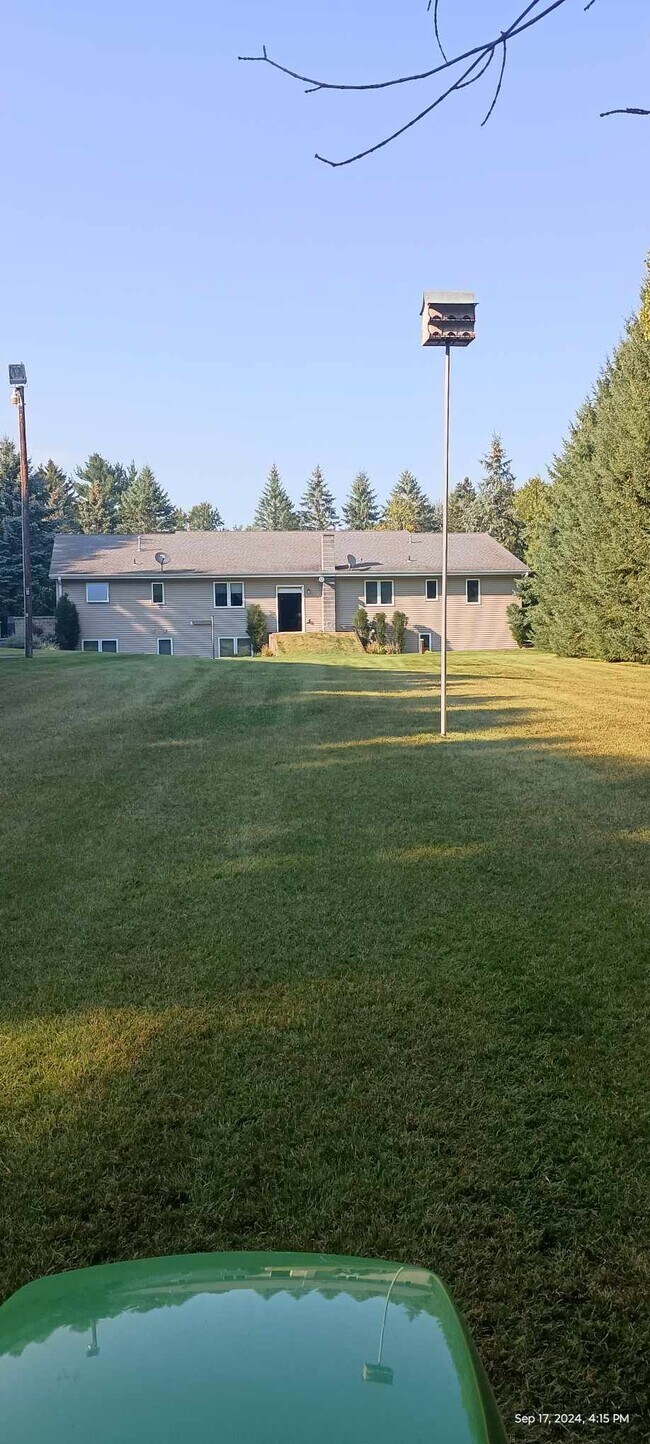 1907 Harbor Lights Rd Townhome Townhome Rental in Suamico WI