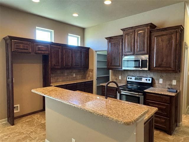 Photo - 1443 Lauren Ln