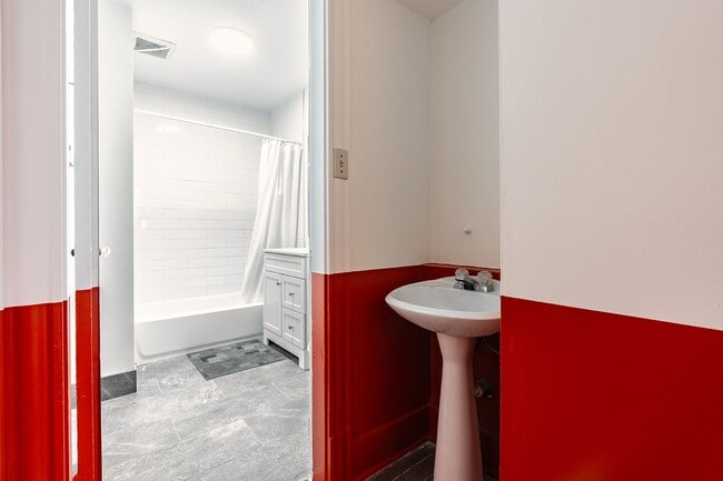 Photo - Luna Mia Co-Living Studios