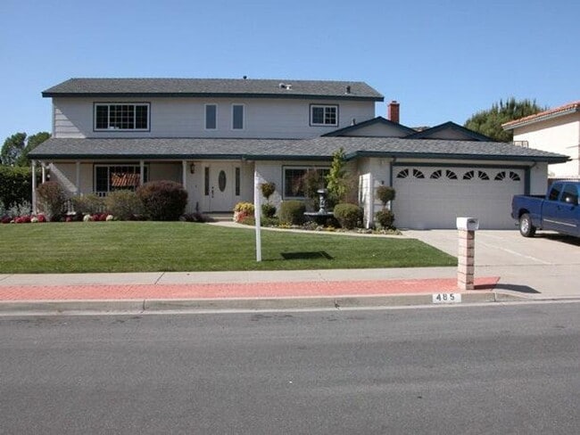 Building Photo - 485 Meadowbrook Dr