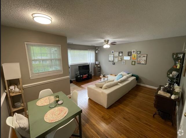 Building Photo - 1301 Richmond Pl Rental