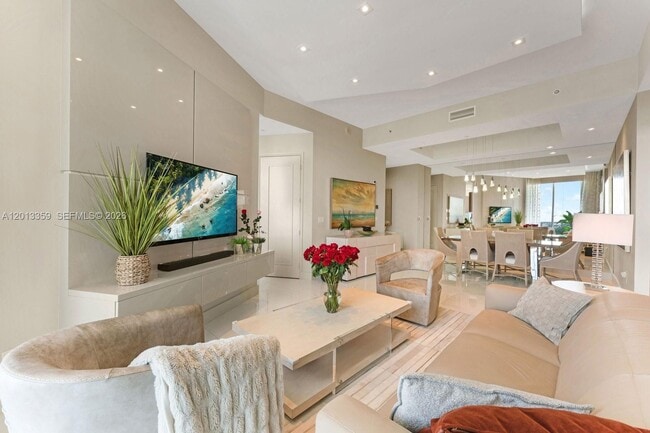 Photo - 15811 Collins Ave Unidad 3605
