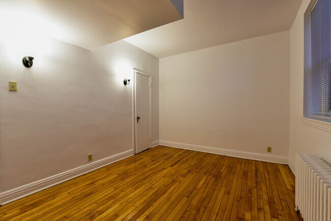 Photo - 6210 Avenue Deacon 6210 Chemin Deacon Unit 0B17