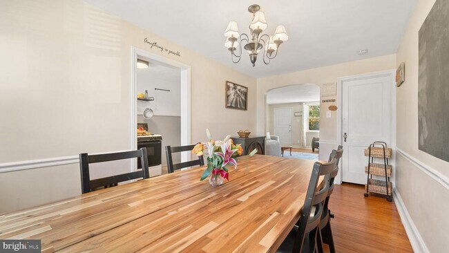 Photo - 305 N Bishop Ave