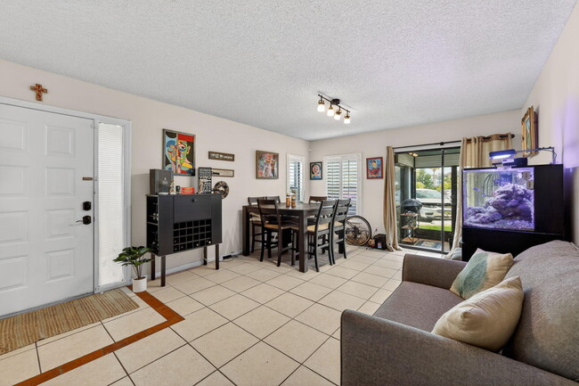 Photo - 950 S Kanner Hwy Unit 603