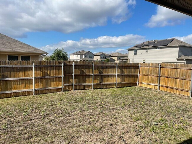 Photo - Ranch-style house available in Elgin