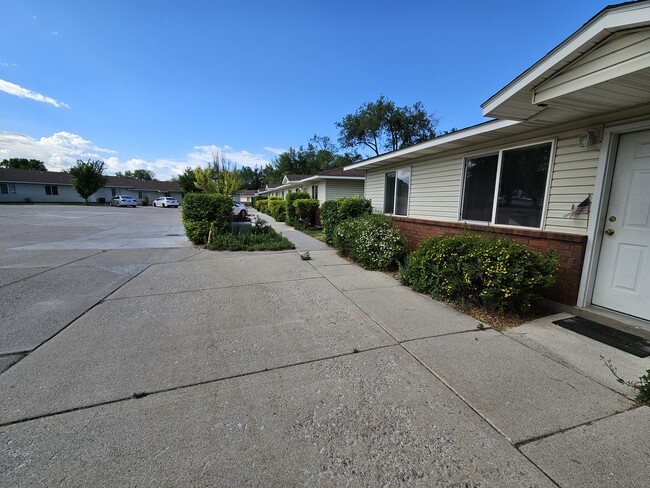 The Elms Apartments