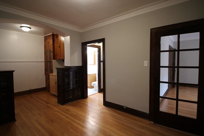 Photo - 3543 N Meade Ave Unit 1