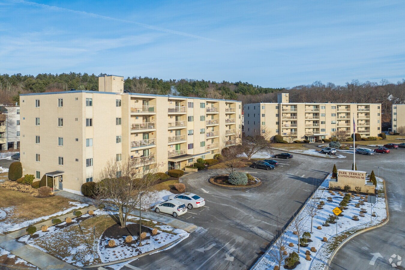 291 W. Wyoming Ave. - Park Terrace