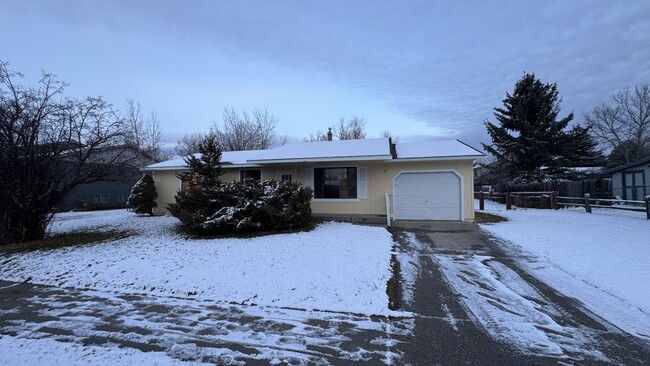 Photo - 110 N Yellowstone Ave