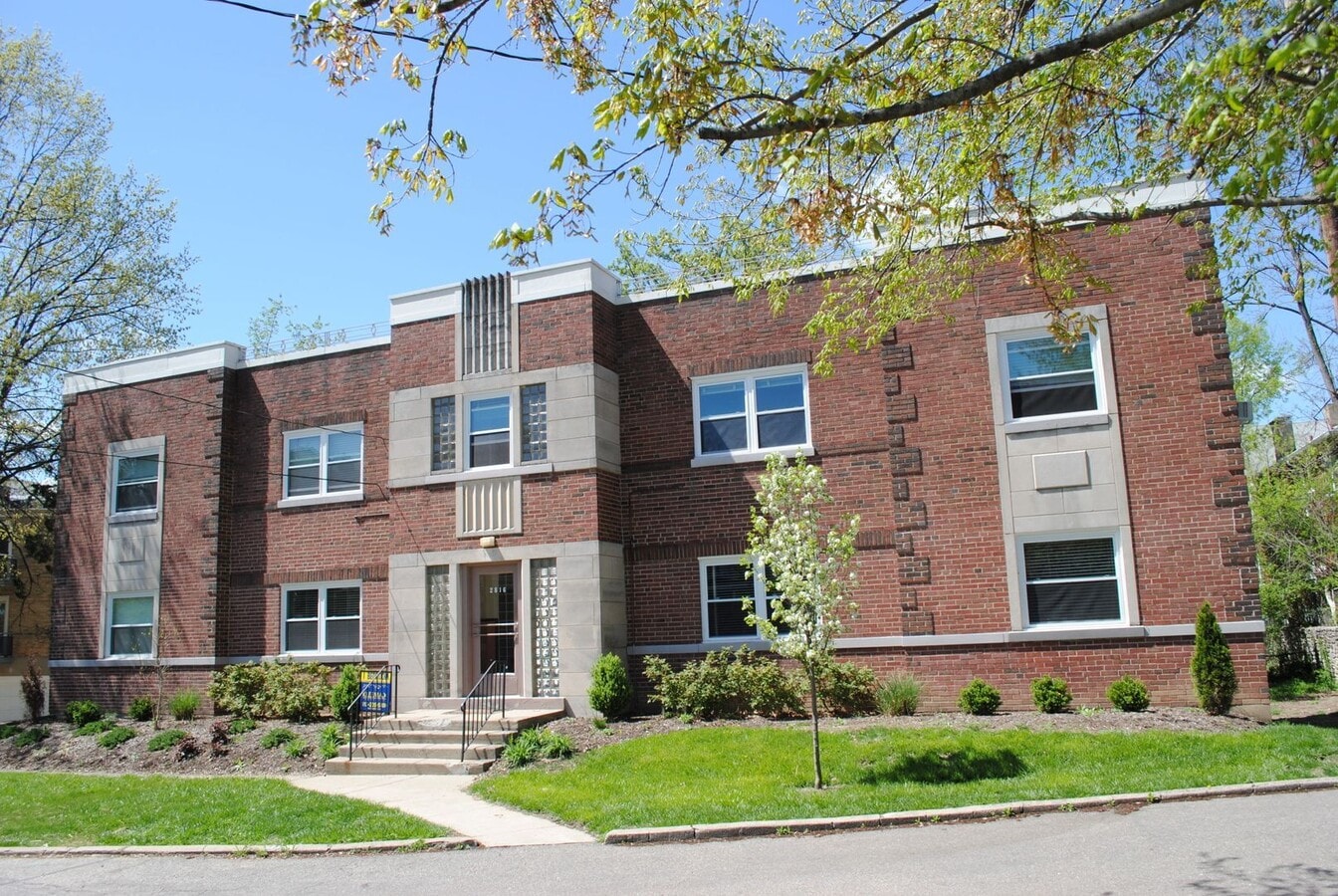 2816 Astoria - 2816 Astoria