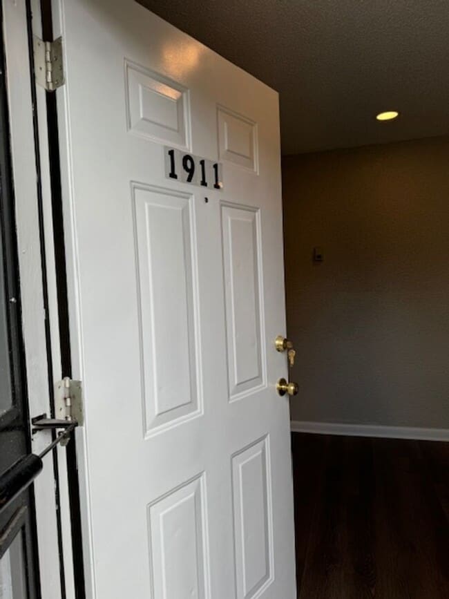 Photo - Newly Renovated Unit!