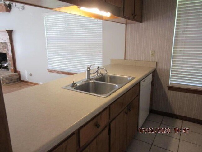 Photo - Charming 2 Bedroom in Fort Walton Beach!