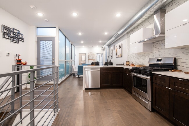 Building Photo - 1415 N 7th St Unit 3