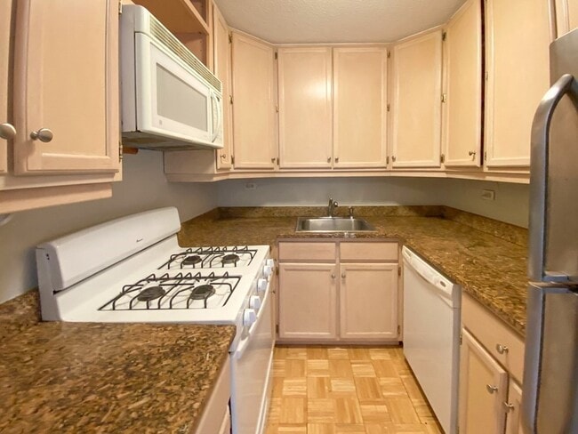 Photo - 151 Tremont St Unit 24S