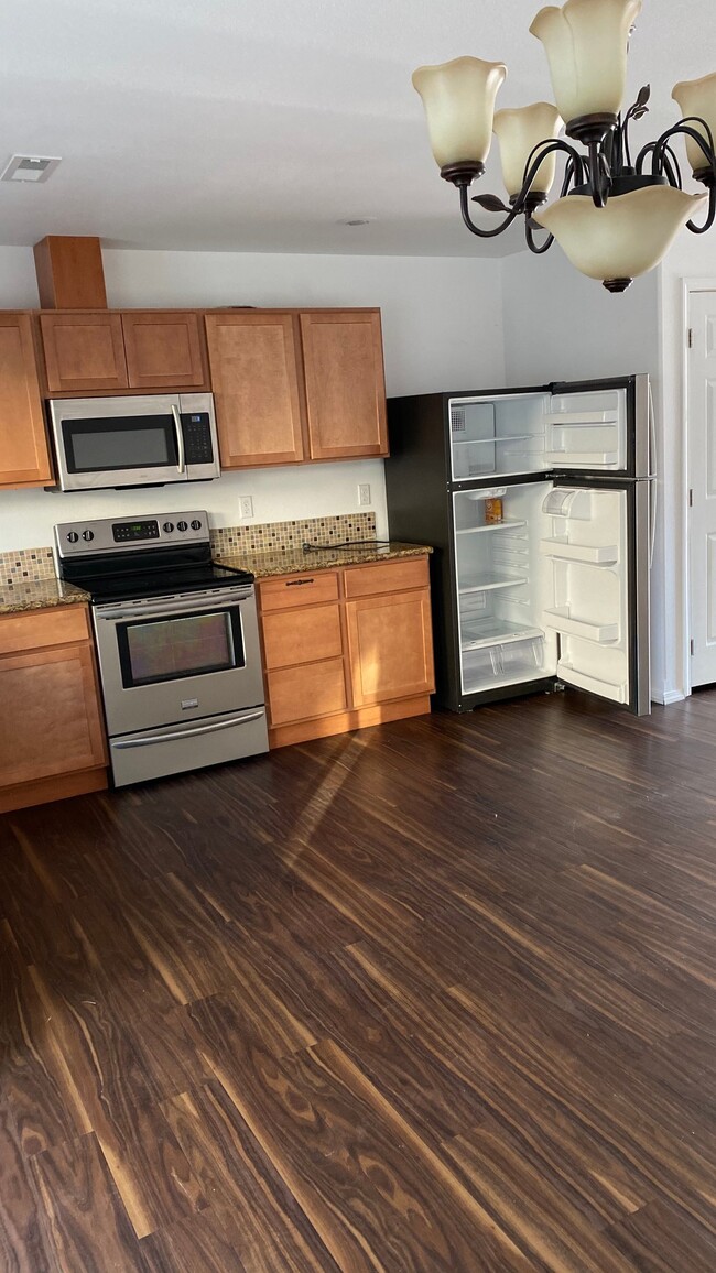 1343 S Monroe St Unit 6
