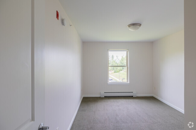 Unit 323-302 - 2BD, 2BA - 1081SF -Bedroom