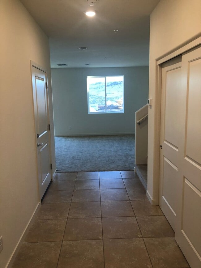 Photo - CORNER LOT - END UNIT - NO YARD TO MAINTAIN - GRANITE - STAINLESS - GATED