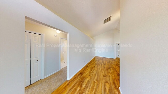 Photo - 5662 Rywood Dr