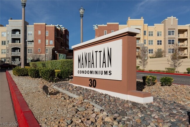 Building Photo - 50 E Serene Ave Unit 415