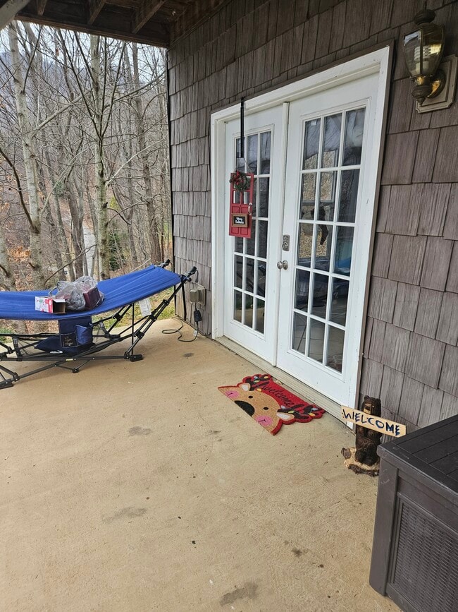 Photo - 349 Hunters Ridge Rd