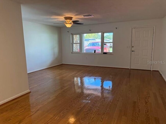 62 New Florida Ave