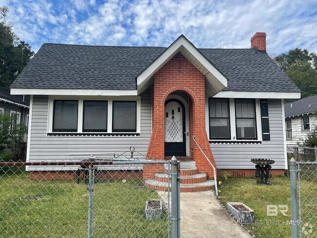 Building Photo - 3 Bedroom 1 Bathroom House in Mobile