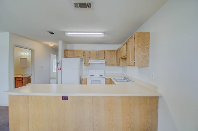 Photo - Chateau Apartments