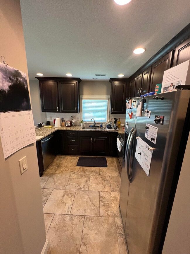 Photo - 1707 Trellis Ln