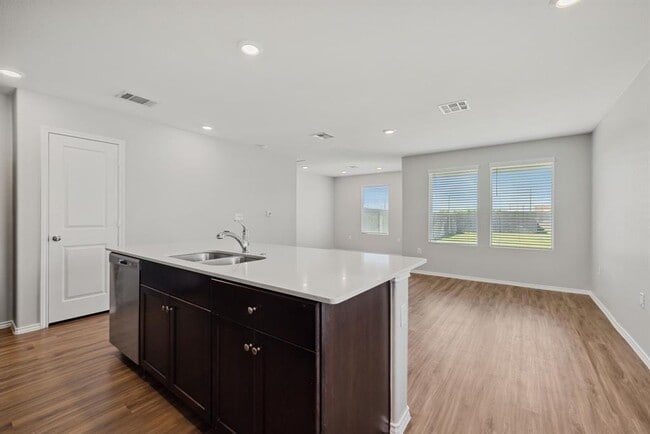 Photo - 12101 Short Leaf Path