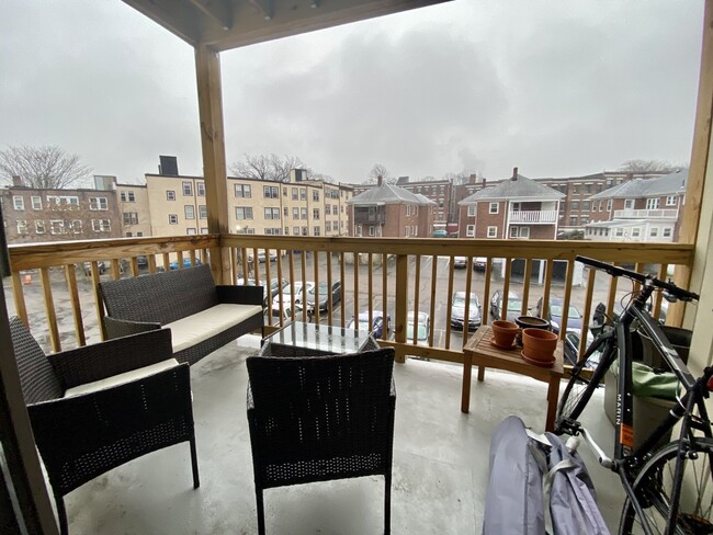 Photo - 1722 Commonwealth Ave Unidad 5