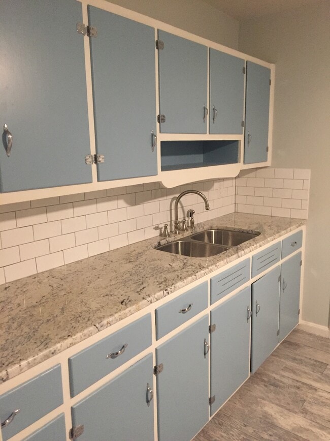Photo - 359 Okaloosa Rd NE