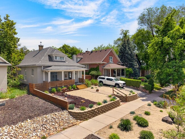 Photo - Fully Remodeled 3 Bed, 2.5 Bath Home for Rent- SLC