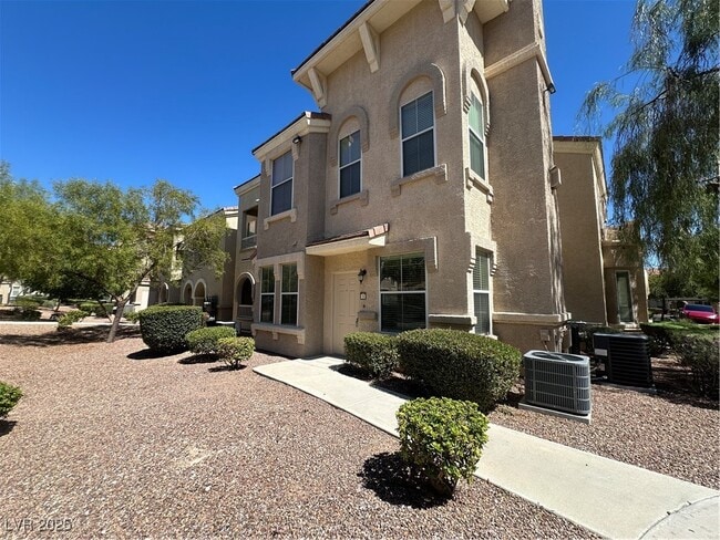 Building Photo - 10550 W Alexander Rd Unit 1151 Rental