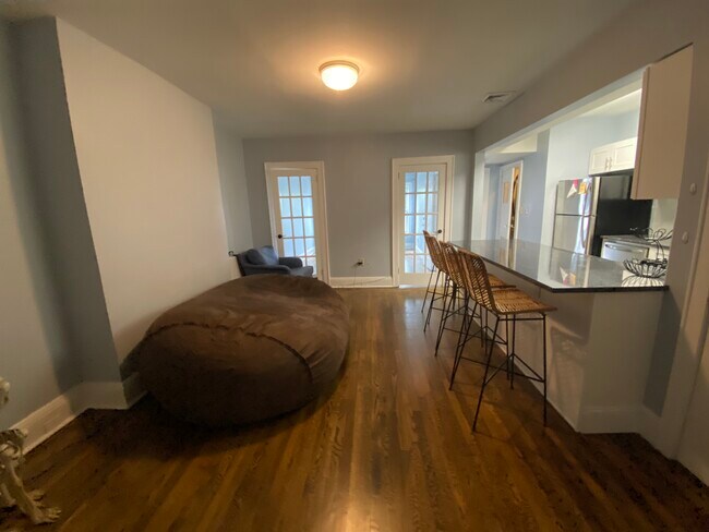 Photo - 608 Washington St Unit 3rd floor