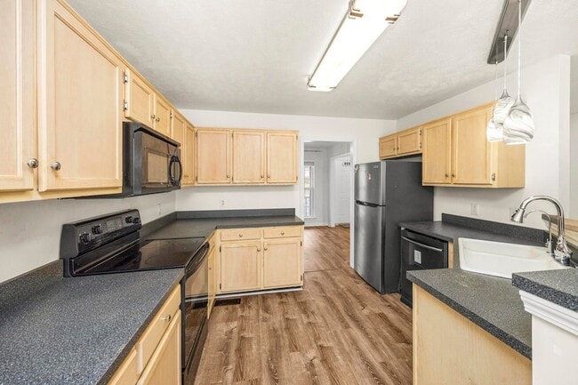 Photo - 7028 Sugarplum Rd