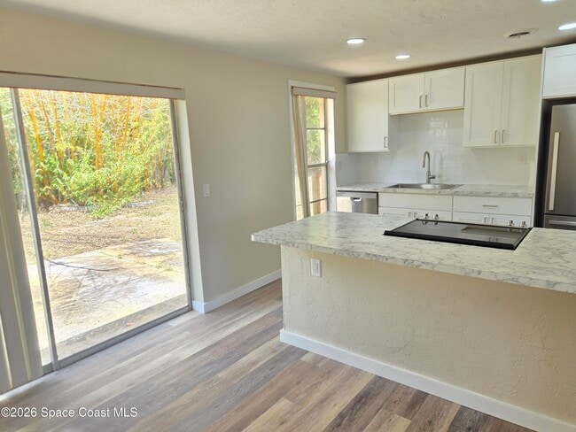 Photo - 39 E Azalea Cir