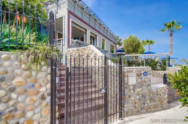 Photo - 1241 Coast Blvd