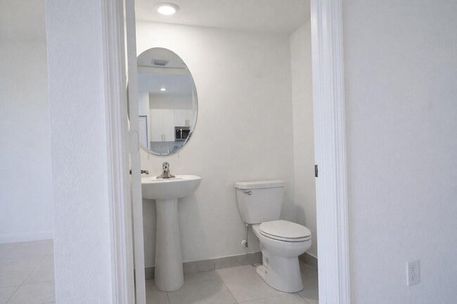 Photo - 11833 NW 47th Manor