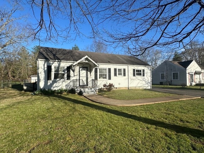 Photo - 1602 Kenneth Ave