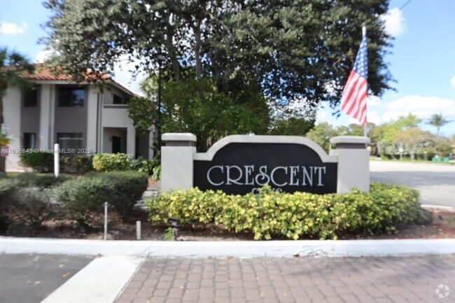 Building Photo - 3185 Coral Lake Dr Unit 3185 Rental