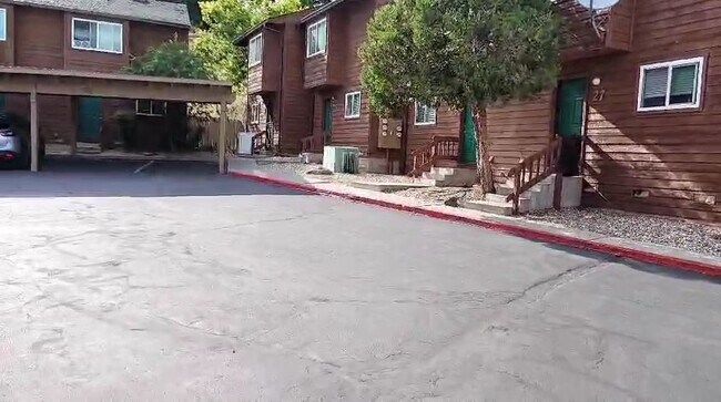 Photo - 200 Carroll St