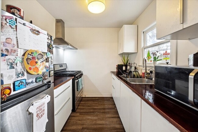 Photo - 2511 White Oak Dr Unit A