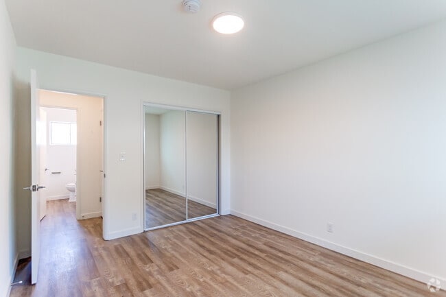 1BR,1BA- Bedroom