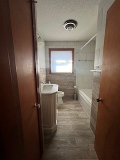 Building Photo - 1010 N Nashville Ave